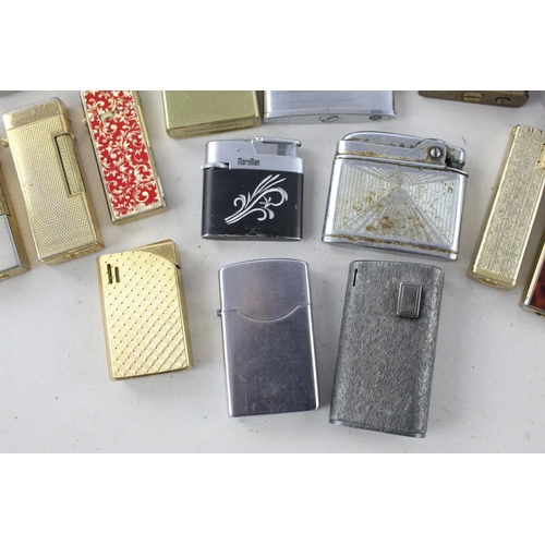 1381 - Eighteen assorted vintage branded cigarette lighters to include Ronson, Colibri etc.