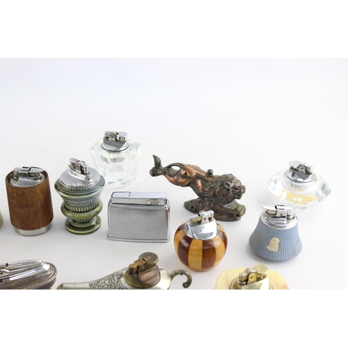 273 - A collection of assorted vintage table lighters to include Ronson, Colibri etc.