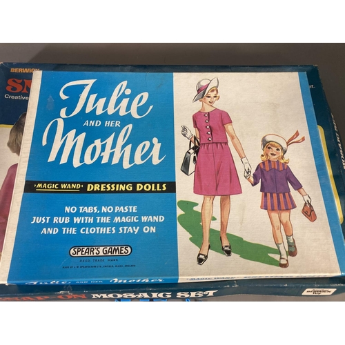 160 - A collection of boxed vintage games to include Etch-A-Sketch, Julie and Her Mother Magic Wand Dressi... 