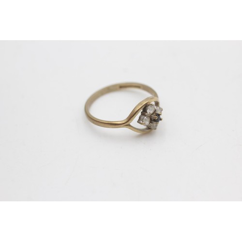 2070 - A hallmarked Birmingham 9ct gold floral set sapphire and clear gemstone ring, size P - approx. gross... 