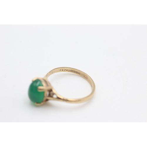 2085 - A hallmarked Birmingham 9ct gold chrysoprase solitaire cocktail ring, size P - approx. gross weight ... 