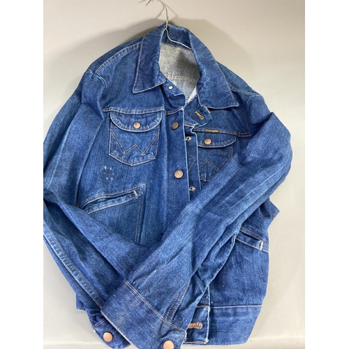 189 - Three Wrangler denim jackets