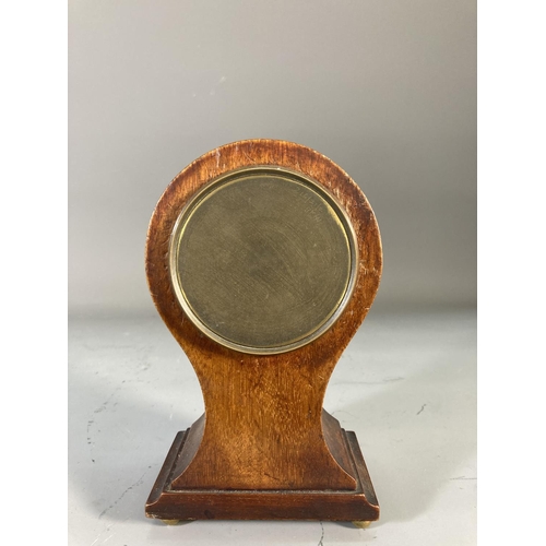 259 - An Edwardian inlaid mahogany cased balloon mantel clock with white enamel face - approx. 21cm high x... 