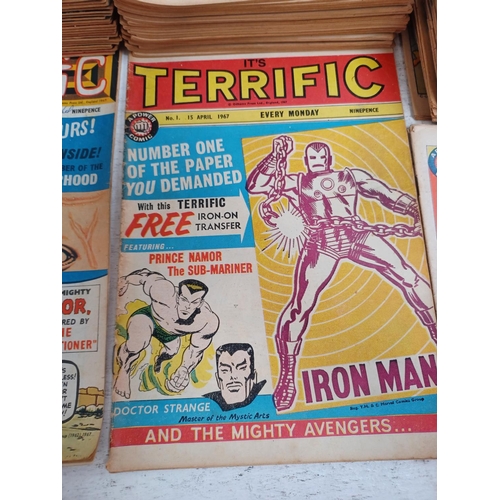 197 - A large collection of 1960s comics to include Fantastic Nos. 2,4,5,20,21,22,24,38 and 52-89, Terrifi... 