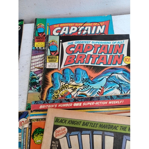 197A - A collection of comics to include 1960s SMASH! Nos. 16-59,70,75,76,106 and 109, SMASH! and POW! inco... 