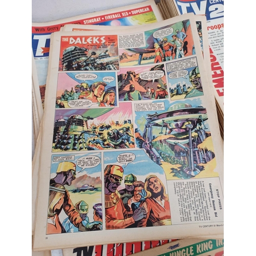 197B - A collection of 1960s comics to include Gerry & Silvia Anderson's TV Century 21 Nos. 1-13,15-25,27-4... 