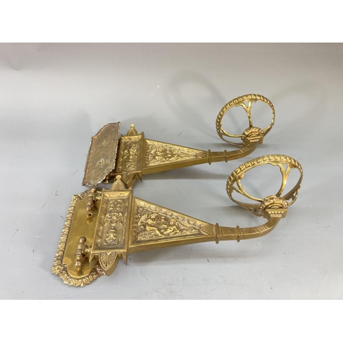 253 - A pair of Duplex Messengers Patent brass wall sconce oil lamps with glass shades and funnels - appro... 