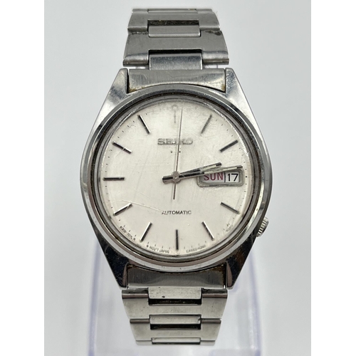 1386 - A Seiko automatic day date 35mm men's wristwatch - ref. 6309-7150