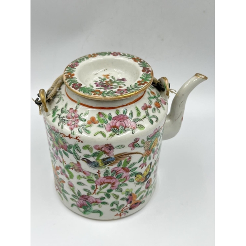 1323 - A Chinese Famille rose porcelain teapot - approx. 14cm high