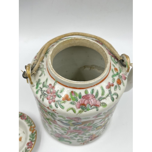 1323 - A Chinese Famille rose porcelain teapot - approx. 14cm high