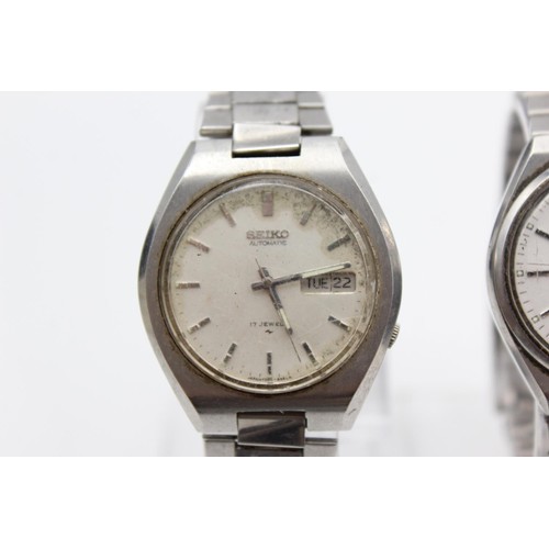 1331 - Three vintage Seiko automatic men's wristwatches, one being ref. 7006-8000