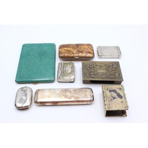 1344 - Eight antique smoking related items comprising one silver plated cigar holder, three vesta cases, tw... 