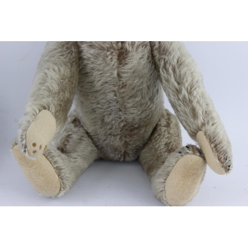 223 - Two vintage Steiff mohair teddy bears, one 029172 and one growler