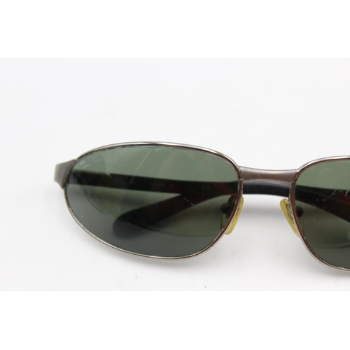 277 - Two cased pairs of unisex Ray-Ban sunglasses