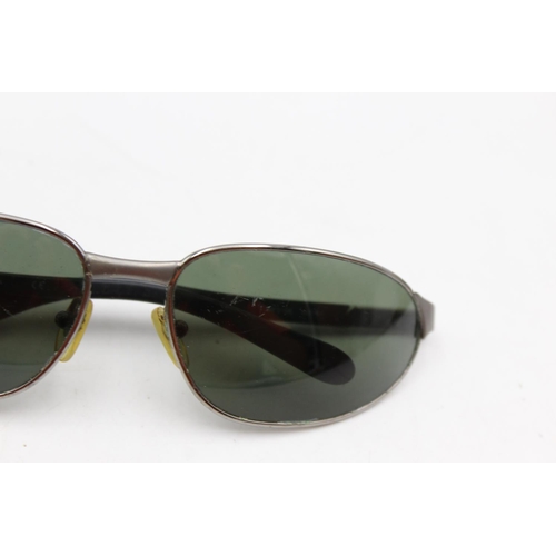 277 - Two cased pairs of unisex Ray-Ban sunglasses