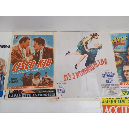 515 - A collection of movie posters to include Donovan's Reef, Mission Alphaville, Accident, Il Etait Une ... 