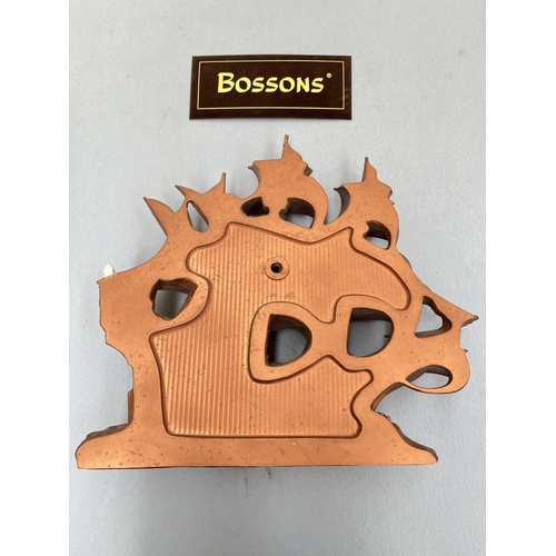 95 - A 1971 Bossons Fraser Art Copper Collection Galleon shelf ornament