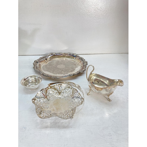 193 - A large collection of antique and vintage silver plated ware to include tea pot, dishes, footed bowl... 