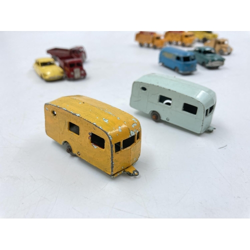 253B - Eleven 1950s Matchbox Lesney diecast model vehicles to include Volkswagen No.34, Ford Zodiac No.33, ... 