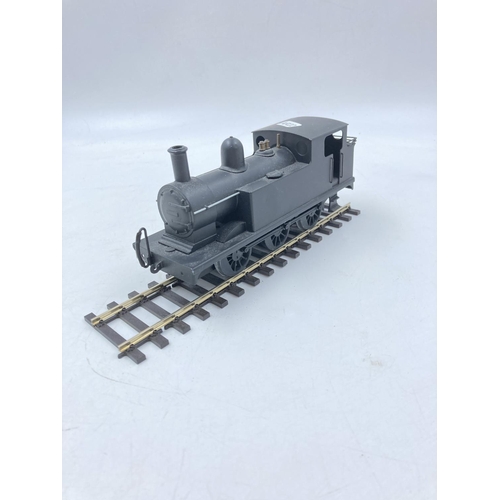 253F - A scratch built matt black 'O' gauge 0-6-0 electric locomotive