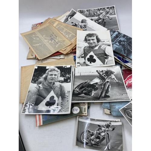 287 - A large collection of assorted Speedway ephemera to include black and white photographs, Ipswich Spe... 