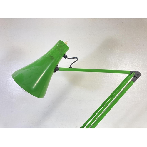 305 - A late 20th century green Anglepoise model 90 desk lamp