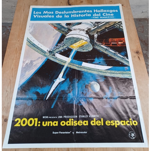 540 - Five items of 2001 A Space Odyssey memorabilia, one Italian '2001: Odissea Nello Spazio' Rotopress -... 