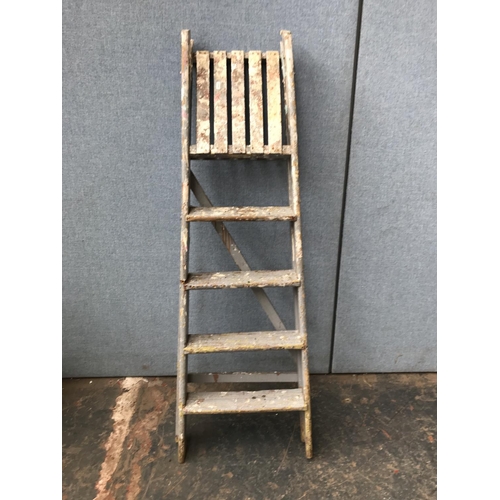 632 - Three step ladders, one aluminium and two wooden