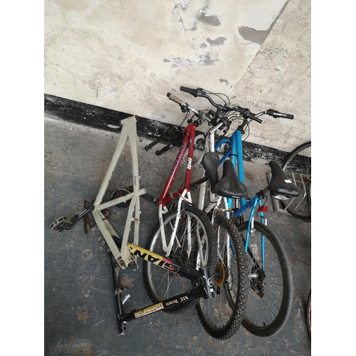 626 - Five various bike frames for spares or repair, one Lincoln Ocean Spray, one British Eagle, one Mongo... 