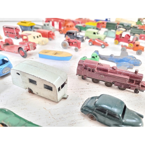 88A - A collection of assorted vintage diecast model vehicles to include Dublo Dinky Bedford lorry, Corgi ... 