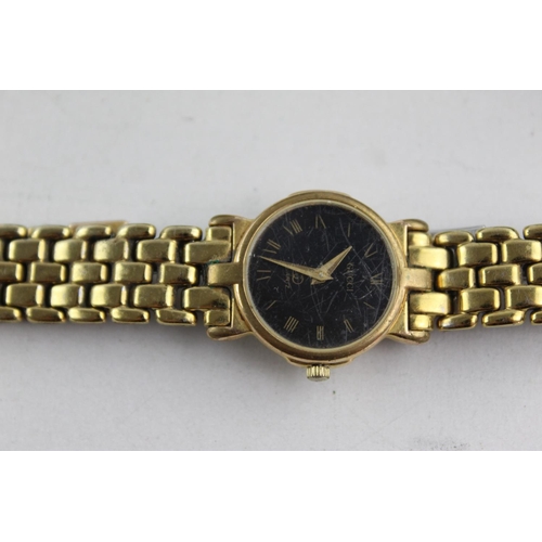 1097 - Three assorted Gucci women's quartz wristwatches