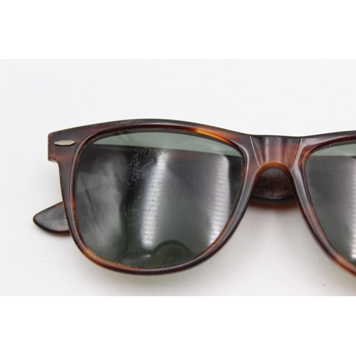 114 - A pair of vintage Bausch & Lomb Ray-Ban faux tortoiseshell Wayfarer sunglasses