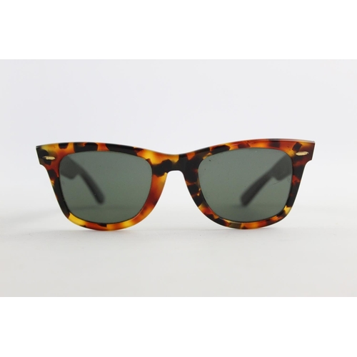 116 - A boxed pair of vintage Bausch & Lomb Ray-Ban faux tortoiseshell sunglasses