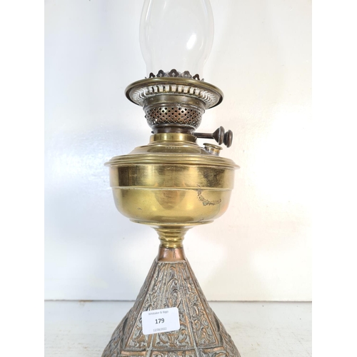 179 - A 19th century Duplex copper and brass oil lamp - approx. 56cm high