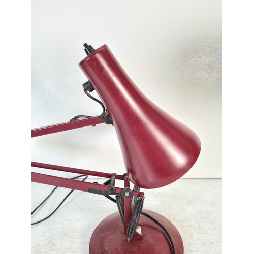 183 - A Herbert Terry Anglepoise model 90 adjustable desk lamp