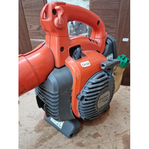 542 - A Husqvarna 125B petrol powered leaf blower