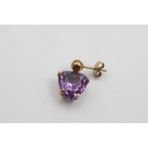 1036 - A pair of 9ct gold amethyst heart drop earrings - approx. gross weight 2.6 grams