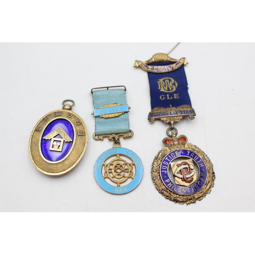 1079 - Three vintage hallmarked .925 sterling silver masonic & RAOB medals/jewels to include London & Oakwo... 