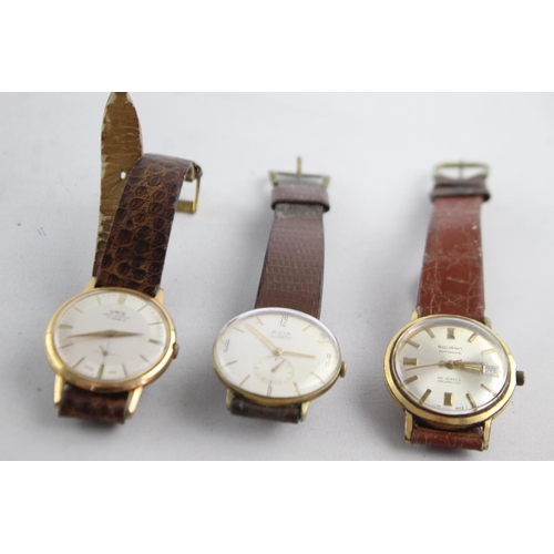 1131 - Three vintage mechanical men's wristwatches comprising Oris cal. 581 KIF, one Avia and one Rovano