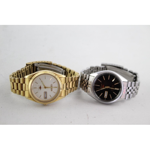 1134 - Two vintage Citizen automatic 21 jewels wristwatches - ref. 4-039181 HST and one 4-R02092 RC