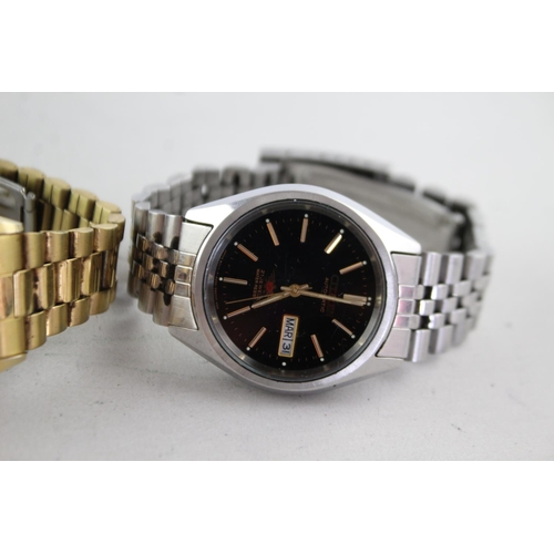 1134 - Two vintage Citizen automatic 21 jewels wristwatches - ref. 4-039181 HST and one 4-R02092 RC