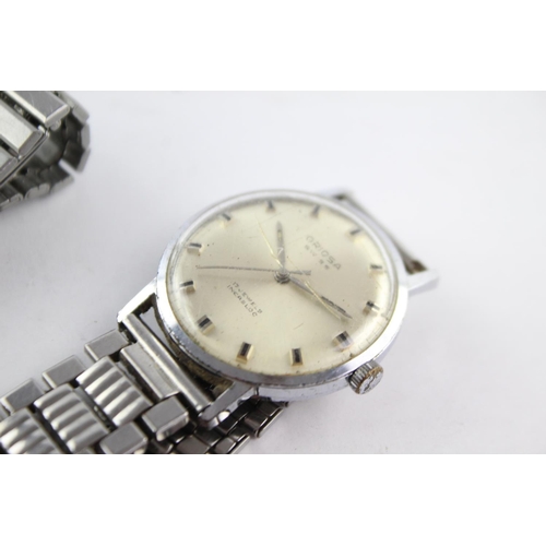 1142 - Two vintage mechanical men's wristwatches, one Oriosa and one Bucherer