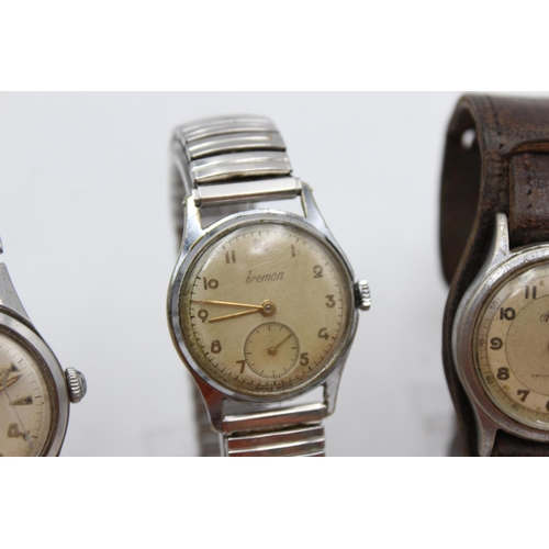 1149 - Three vintage mechanical men's wristwatches, one Avia, one Bremon and one Accurist