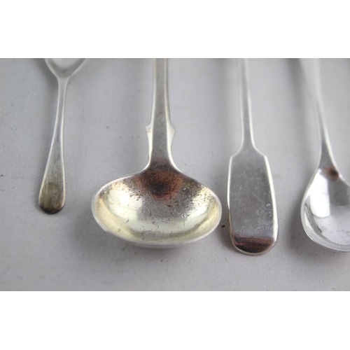 1174 - Eight antique hallmarked .925 sterling silver condiment spoons - approx. gross weight 45 grams