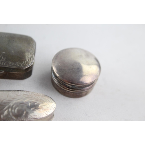 1179 - Four assorted vintage stamped .925 sterling silver pill/trinket boxes - approx. gross weight 52 gram... 