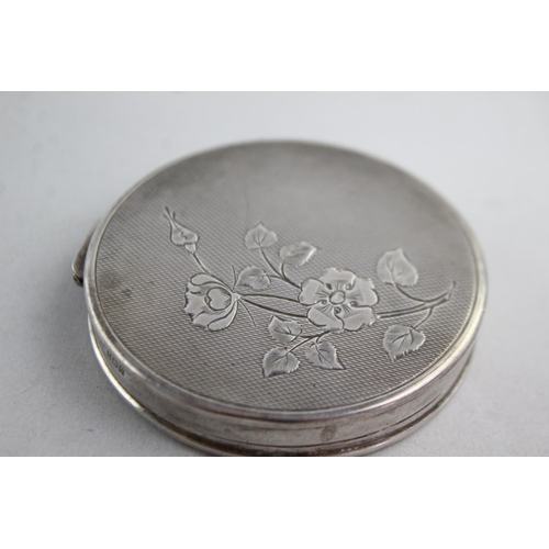 1185 - A vintage Adie Bros Ltd. hallmarked Birmingham sterling silver vanity compact, dated 1962 - approx. ... 