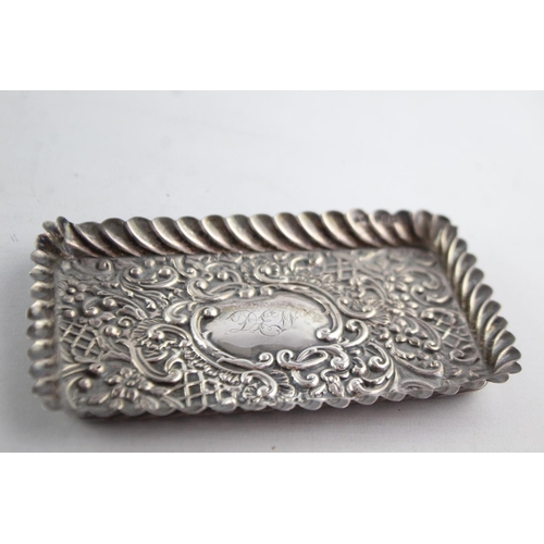 1195 - An antique Henry Matthews hallmarked Birmingham sterling silver vanity trinket dish, dated 1899 - ap... 