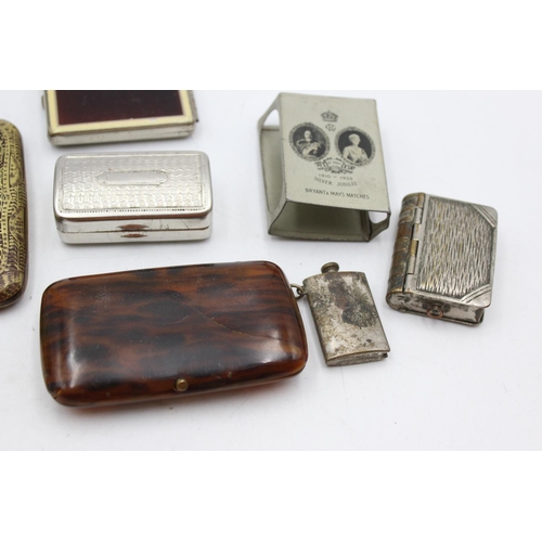 1248 - Eight antique smoking related items to include vestas, cigarette case etc.