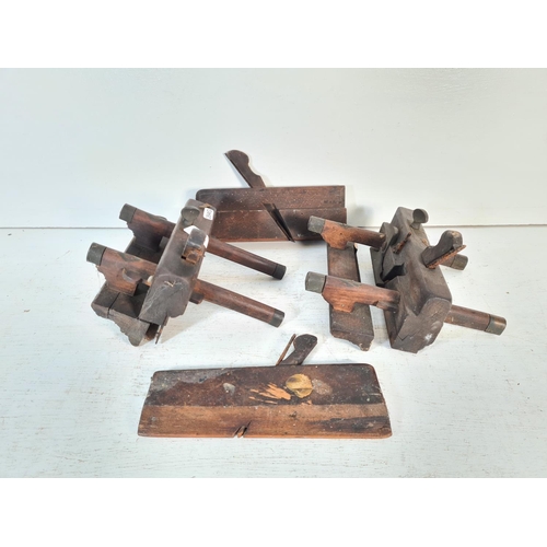 687 - Four antique wood planes to include A. Mathieson & Son Glasgow & Edinburgh etc.