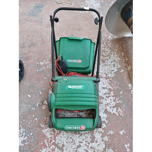 709 - A Qualcast Concorde 32 240v lawnmower